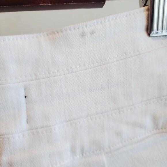 VERONICA BEARD LOGAN STRAIGHT LEG JEANS WHITE COLOR WONENS SIZE 28 - Picture 15 of 15